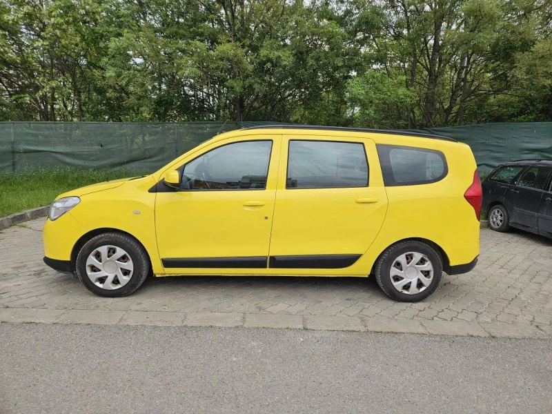 Dacia Lodgy 1.6 Газ, снимка 6 - Автомобили и джипове - 47265900