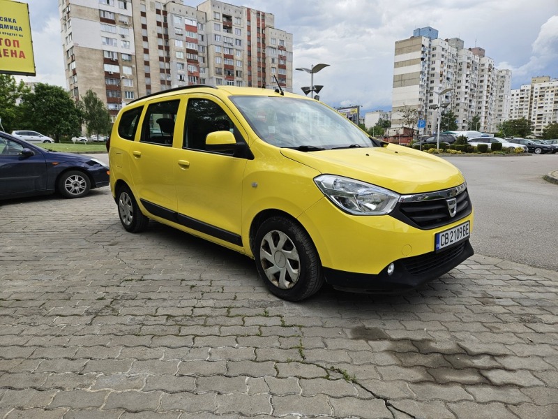 Dacia Lodgy 1.6 Газ, снимка 2 - Автомобили и джипове - 45996628