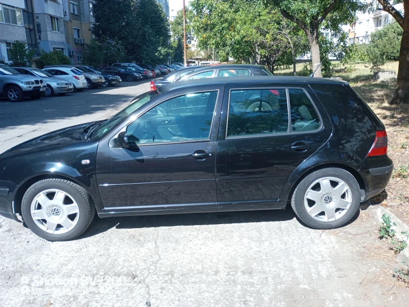 VW Golf 4, снимка 3 - Автомобили и джипове - 47391891