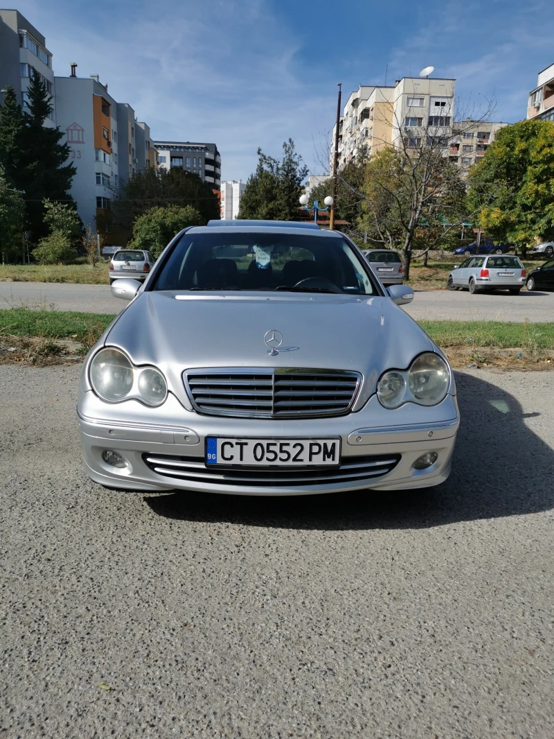 Mercedes-Benz C 240, снимка 7 - Автомобили и джипове - 48383493