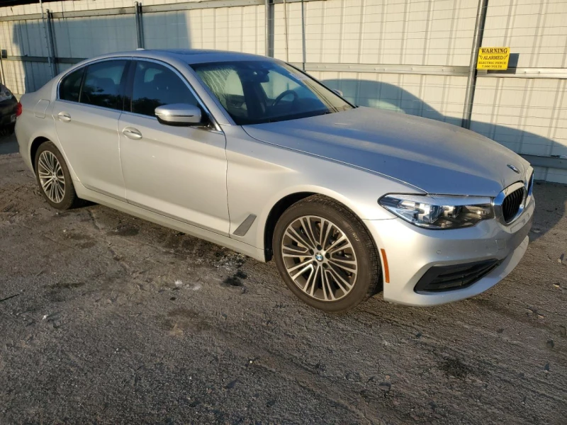 BMW 530 I, снимка 4 - Автомобили и джипове - 47717771