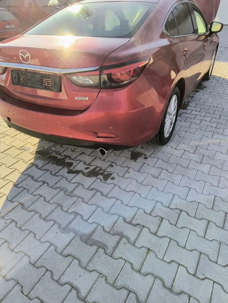 Mazda 6 2.2, снимка 4 - Автомобили и джипове - 48129011