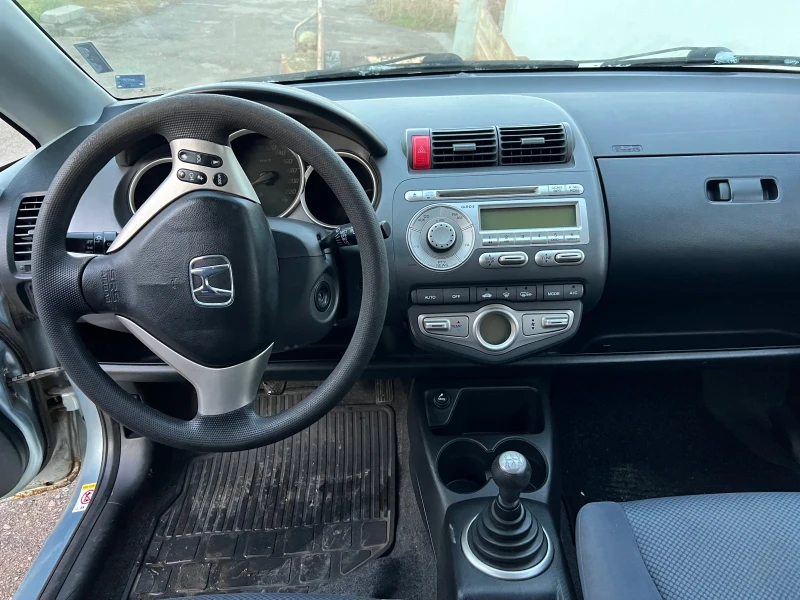 Honda Jazz 1.3, снимка 7 - Автомобили и джипове - 48437577