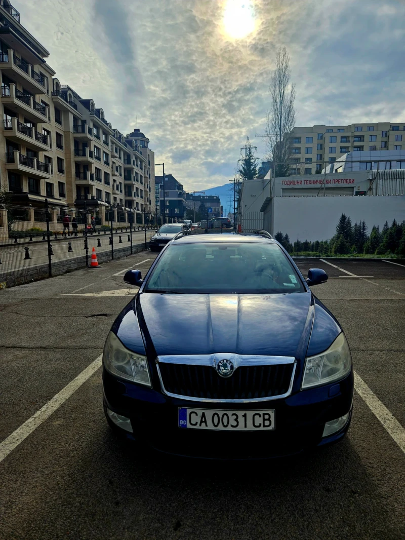 Skoda Octavia Elegance 1.4 TSI, снимка 1 - Автомобили и джипове - 48871062