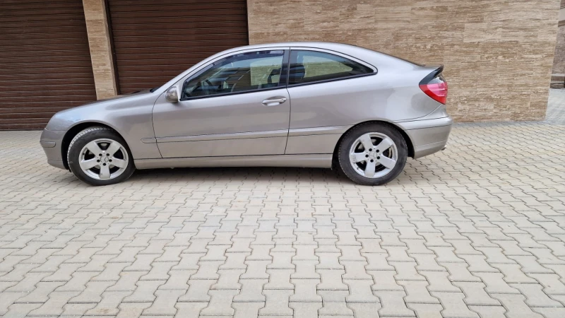 Mercedes-Benz C 200 KOMPRESSOR, снимка 5 - Автомобили и джипове - 49144858