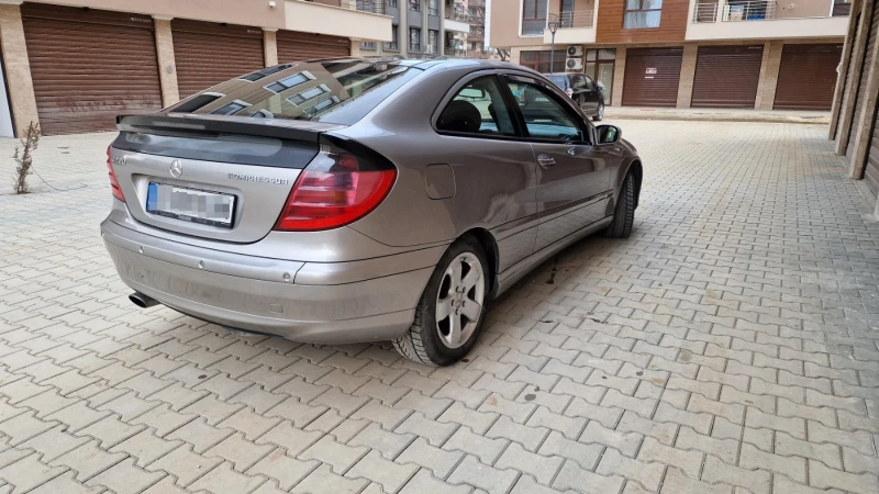 Mercedes-Benz C 200 KOMPRESSOR, снимка 3 - Автомобили и джипове - 49144858