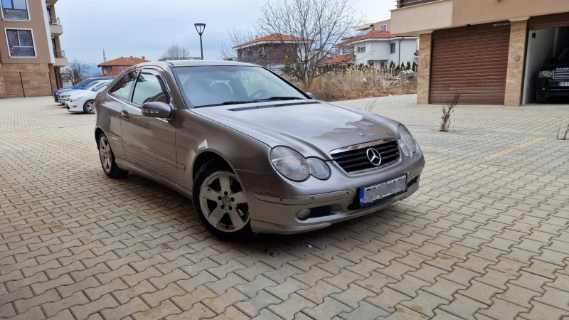 Mercedes-Benz C 200 KOMPRESSOR, снимка 2 - Автомобили и джипове - 49144858