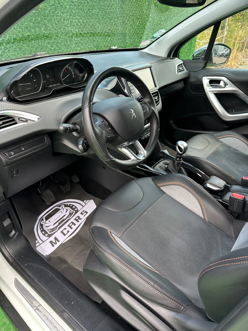 Peugeot 2008 1.2 130ks 6 skorosti CROSSWAY 114000km, снимка 17 - Автомобили и джипове - 51456660