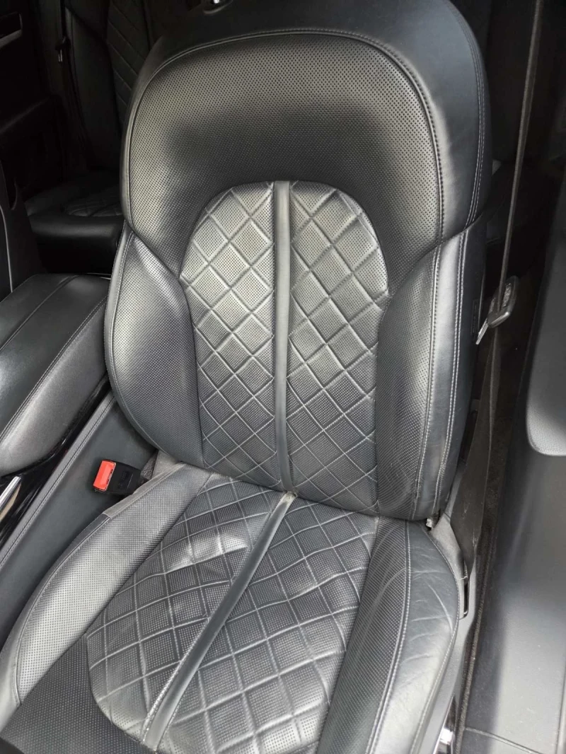 Audi A8, снимка 13 - Автомобили и джипове - 53458478