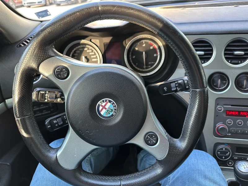 Alfa Romeo 159 JTDm, снимка 6 - Автомобили и джипове - 53063874