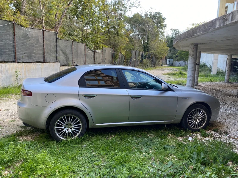Alfa Romeo 159 JTDm, снимка 7 - Автомобили и джипове - 53063874