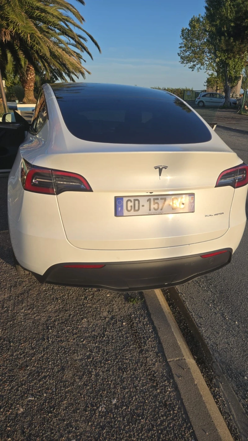 Tesla Model Y, снимка 10 - Автомобили и джипове - 53404441