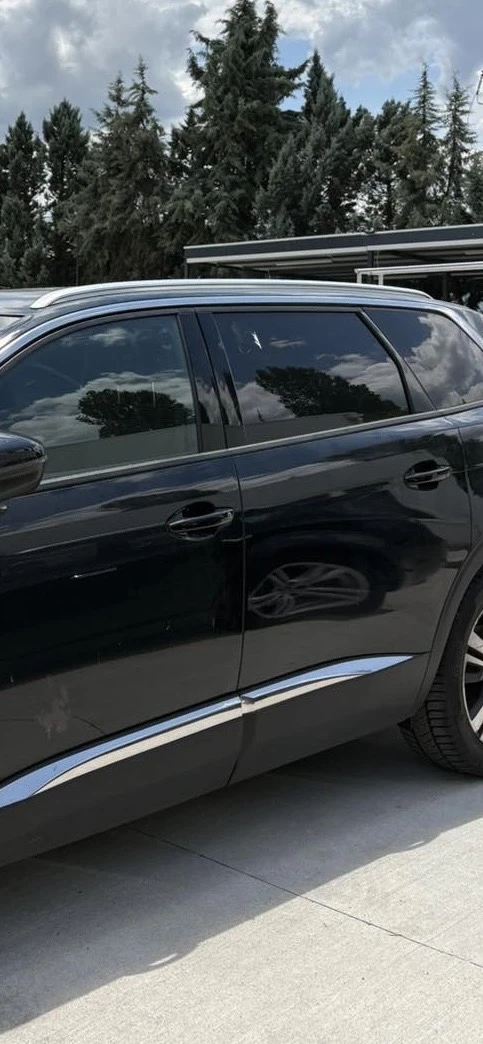 Peugeot 5008 1.5hdi, снимка 6 - Автомобили и джипове - 56476159