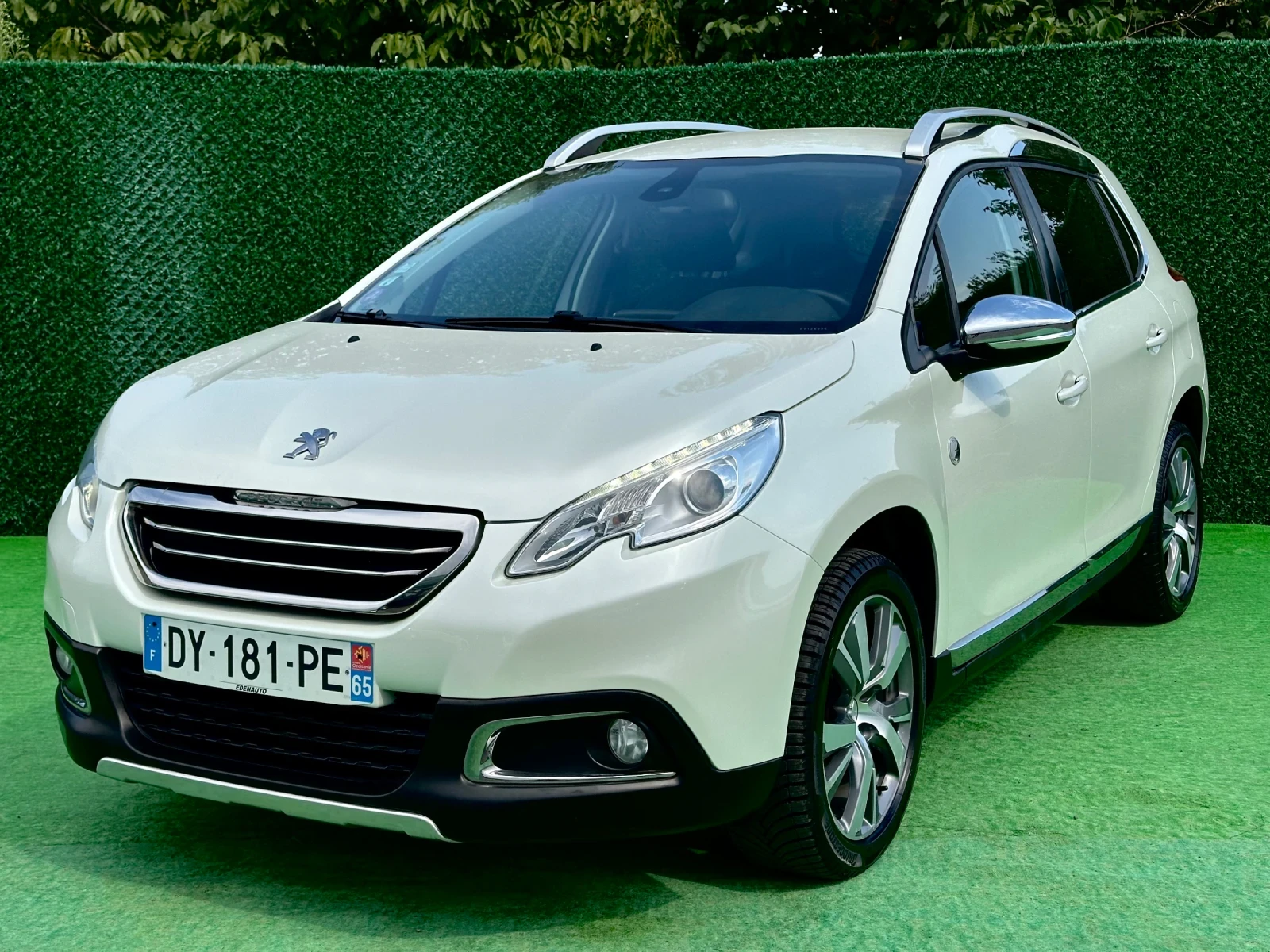 Peugeot 2008 1.2 130ks 6 skorosti CROSSWAY 114000km, снимка 1