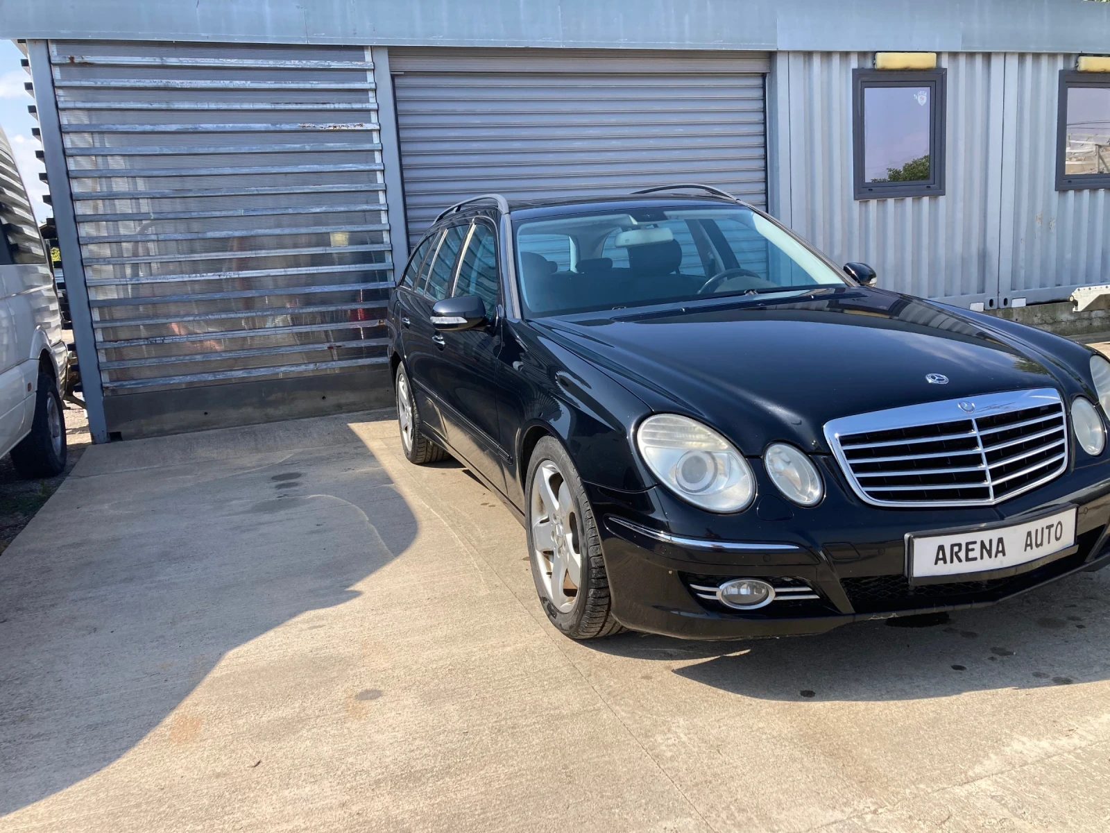 Mercedes-Benz E 220  EVO Avantgarde, снимка 3 - Автомобили и джипове - 44671037