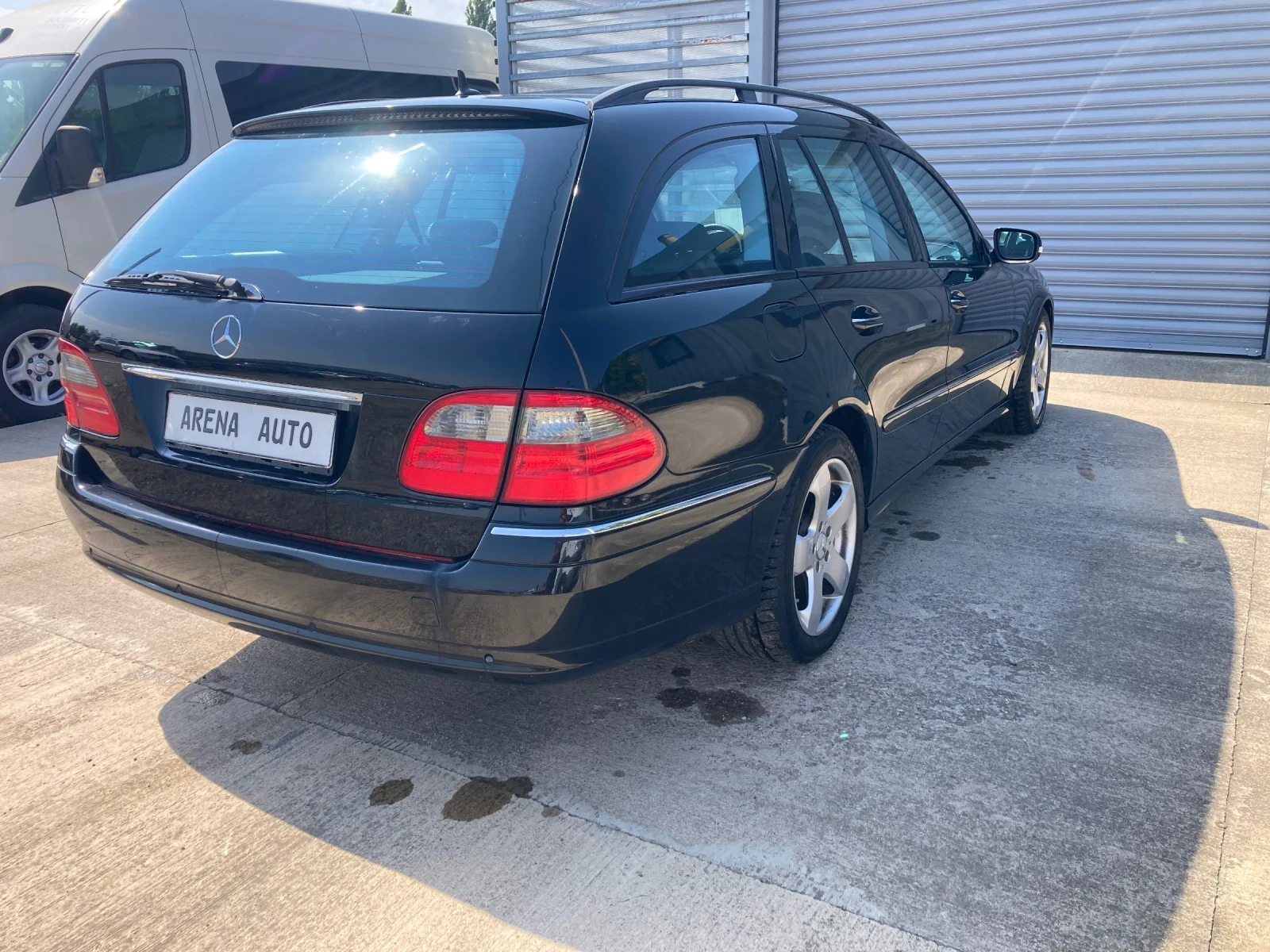 Mercedes-Benz E 220  EVO Avantgarde, снимка 11 - Автомобили и джипове - 44671037