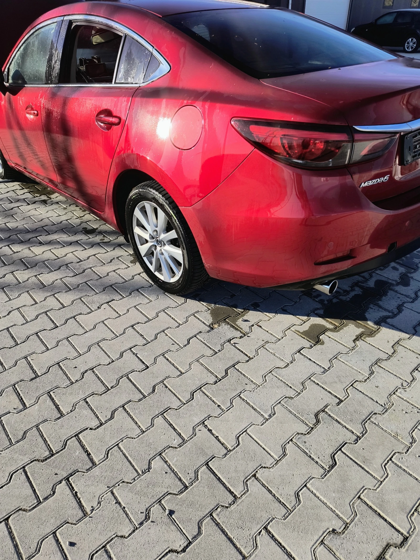 Mazda 6 2.2 - изображение 3