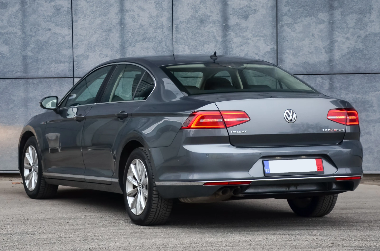 VW Passat 2.0 TDI 190 4X4 - изображение 2