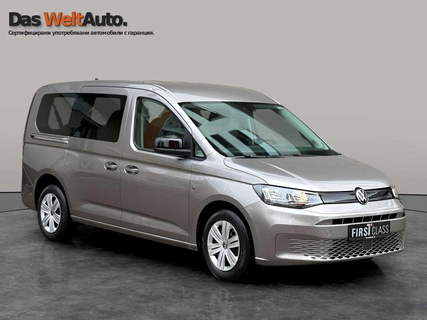 VW Caddy Maxi TDI 7 места - изображение 2