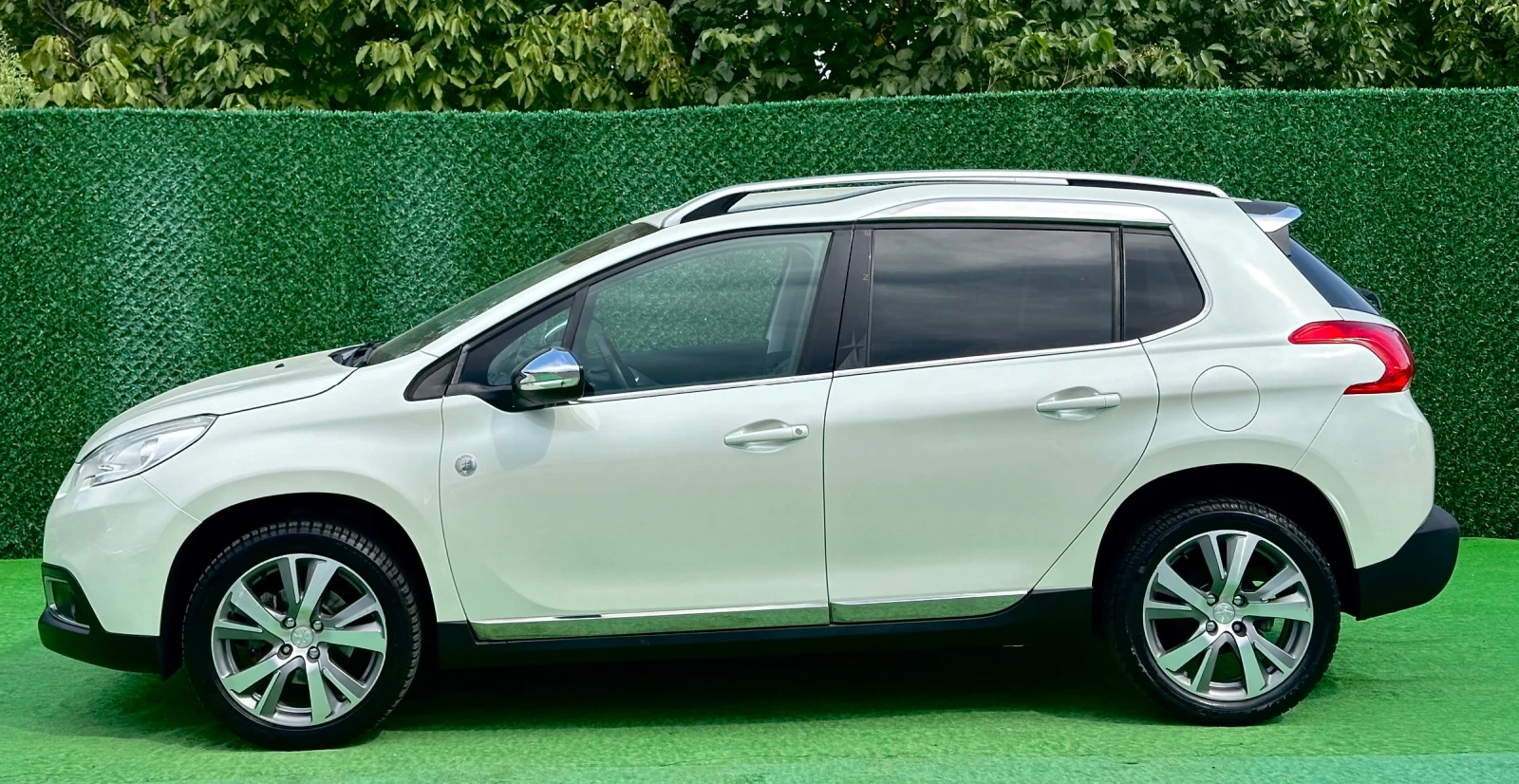Peugeot 2008 1.2 130ks 6 skorosti CROSSWAY 114000km - изображение 7