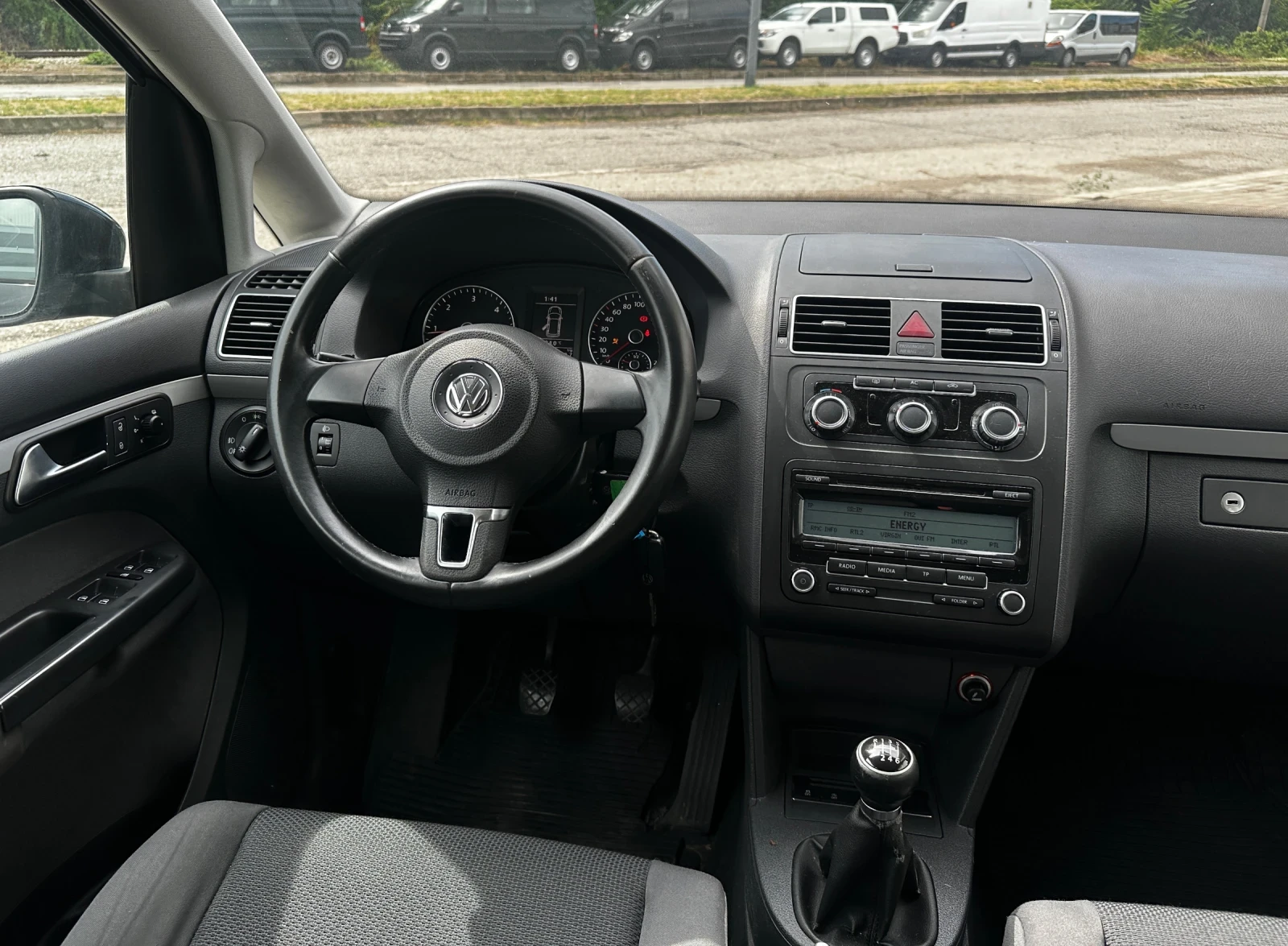 VW Touran 1.6TDi/ 6скорости - изображение 7