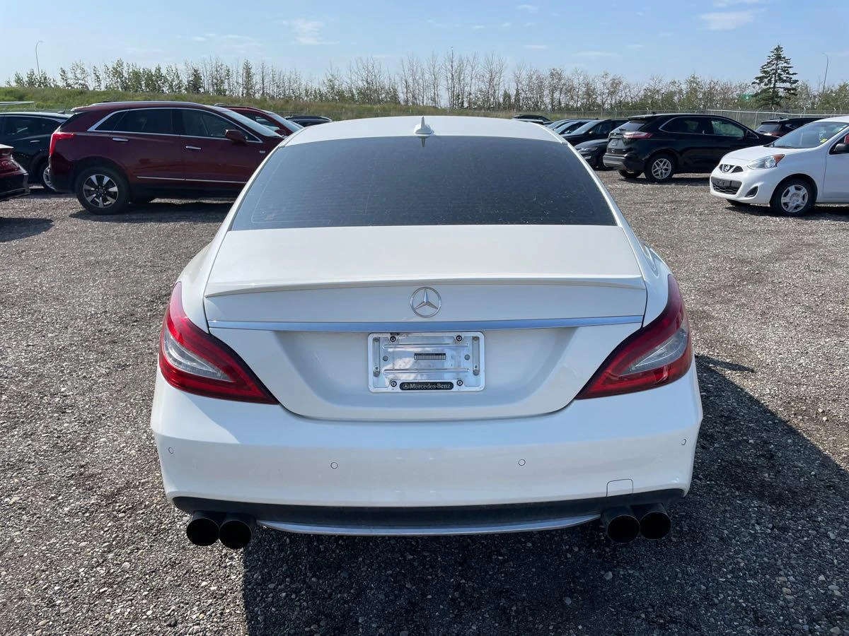 Mercedes-Benz CLS 550 4MATIC* Авто финансиране* Карфакс - изображение 4