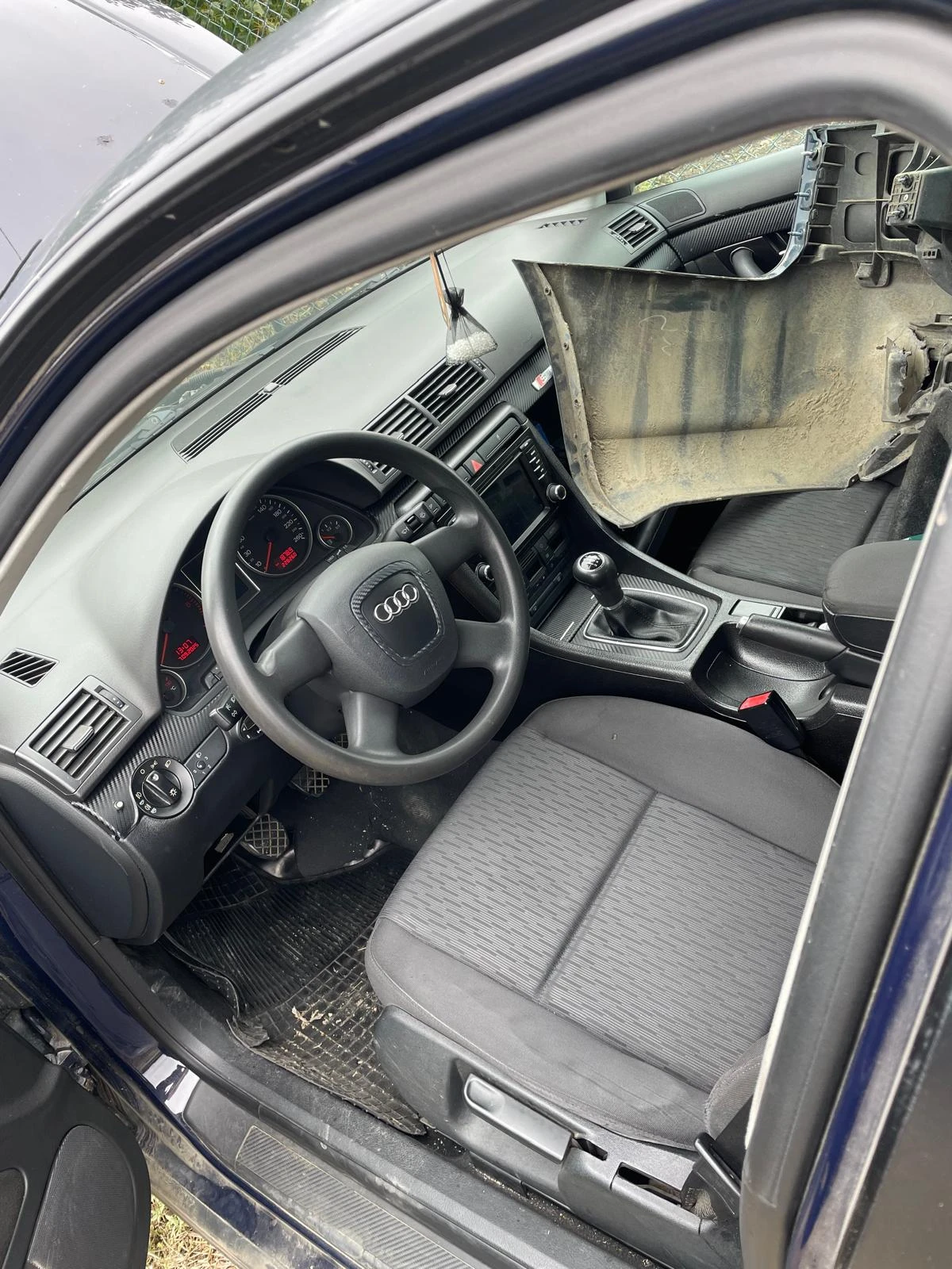 Audi A4 | Mobile.bg   9