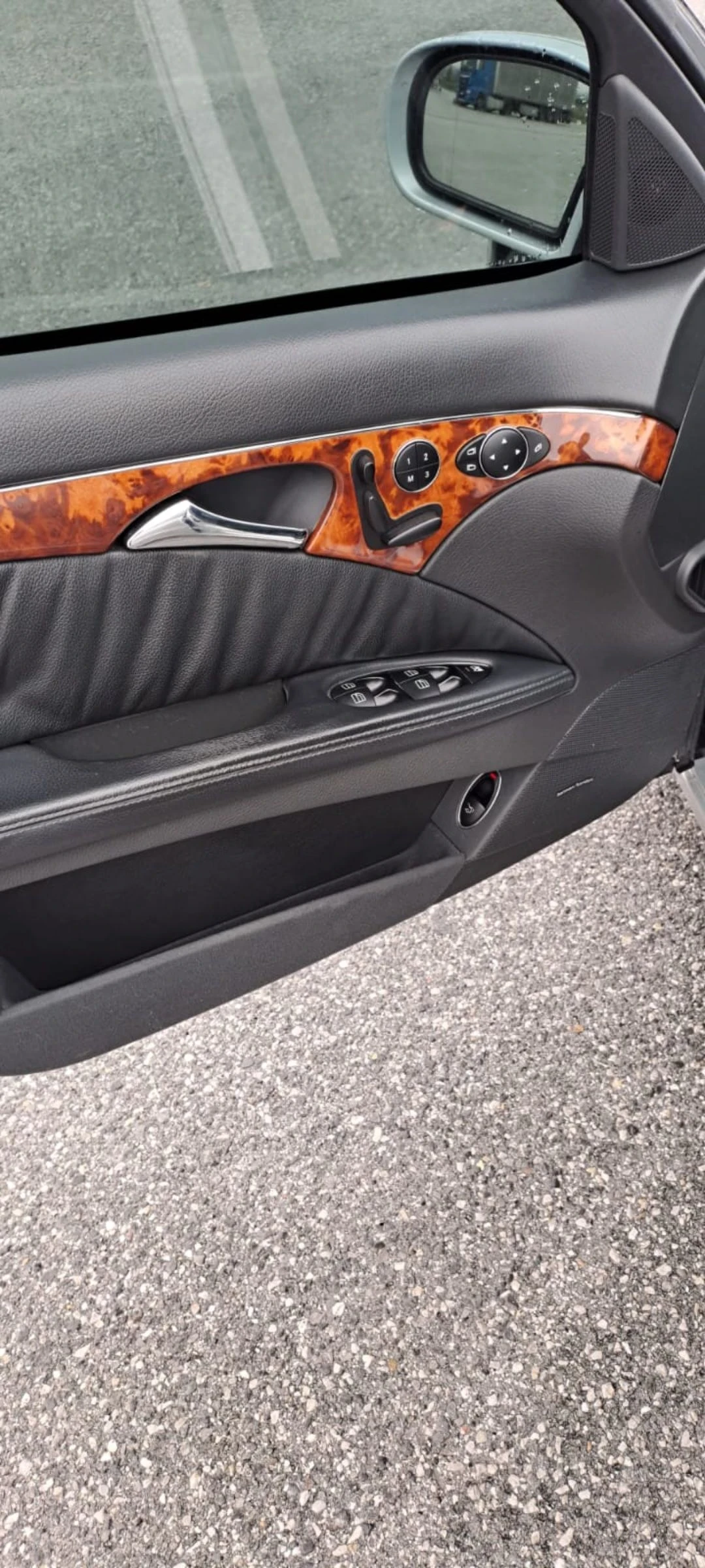 Mercedes-Benz E 500 | Mobile.bg   9