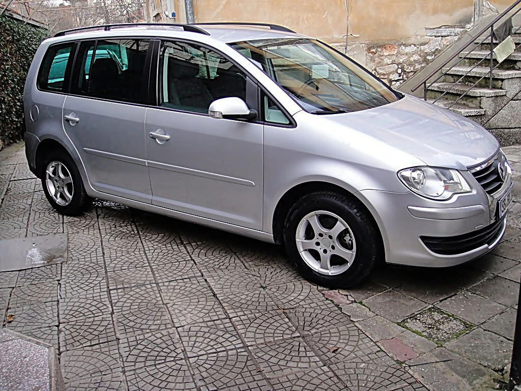 VW Touran 1.6  ГЕРМАНИЯ - изображение 2