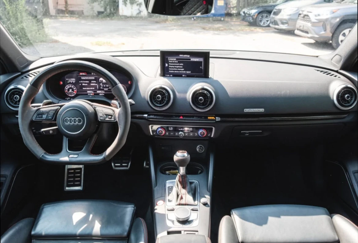 Audi Rs3 Sedan * * ИЗРЯДНА ИСТОРИЯ * * АВТО КРЕДИТ * *  - изображение 9