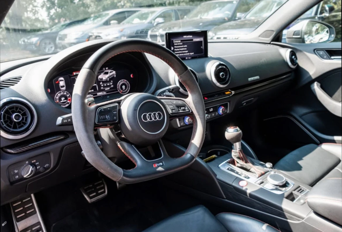 Audi Rs3 Sedan * * ИЗРЯДНА ИСТОРИЯ * * АВТО КРЕДИТ * *  - изображение 8