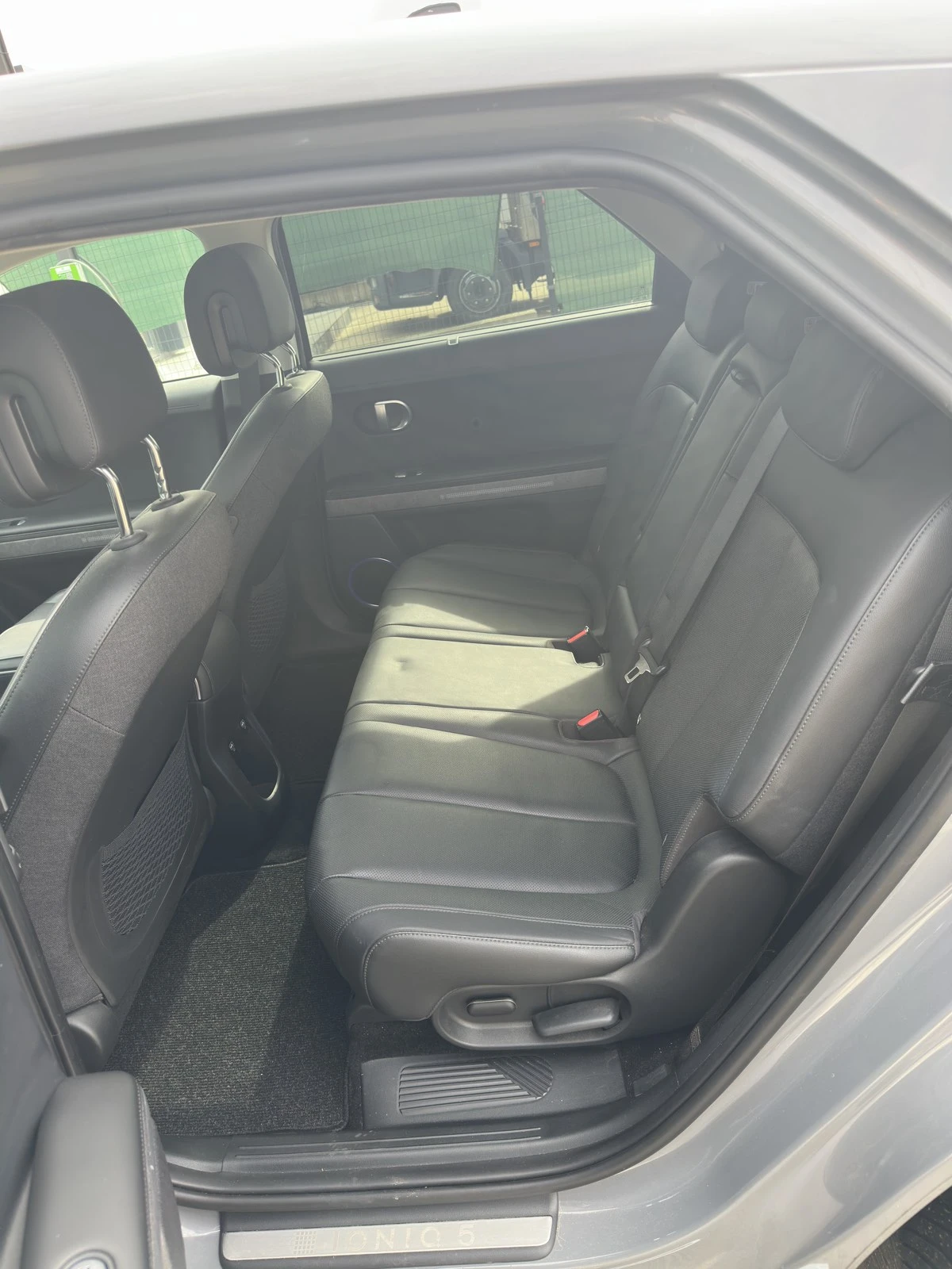 Hyundai Ioniq 5 72.6KWh/UNIQ/��������/SOH100%/360/HEADUP/SOLAR/22� | Mobile.bg � ����������� 10