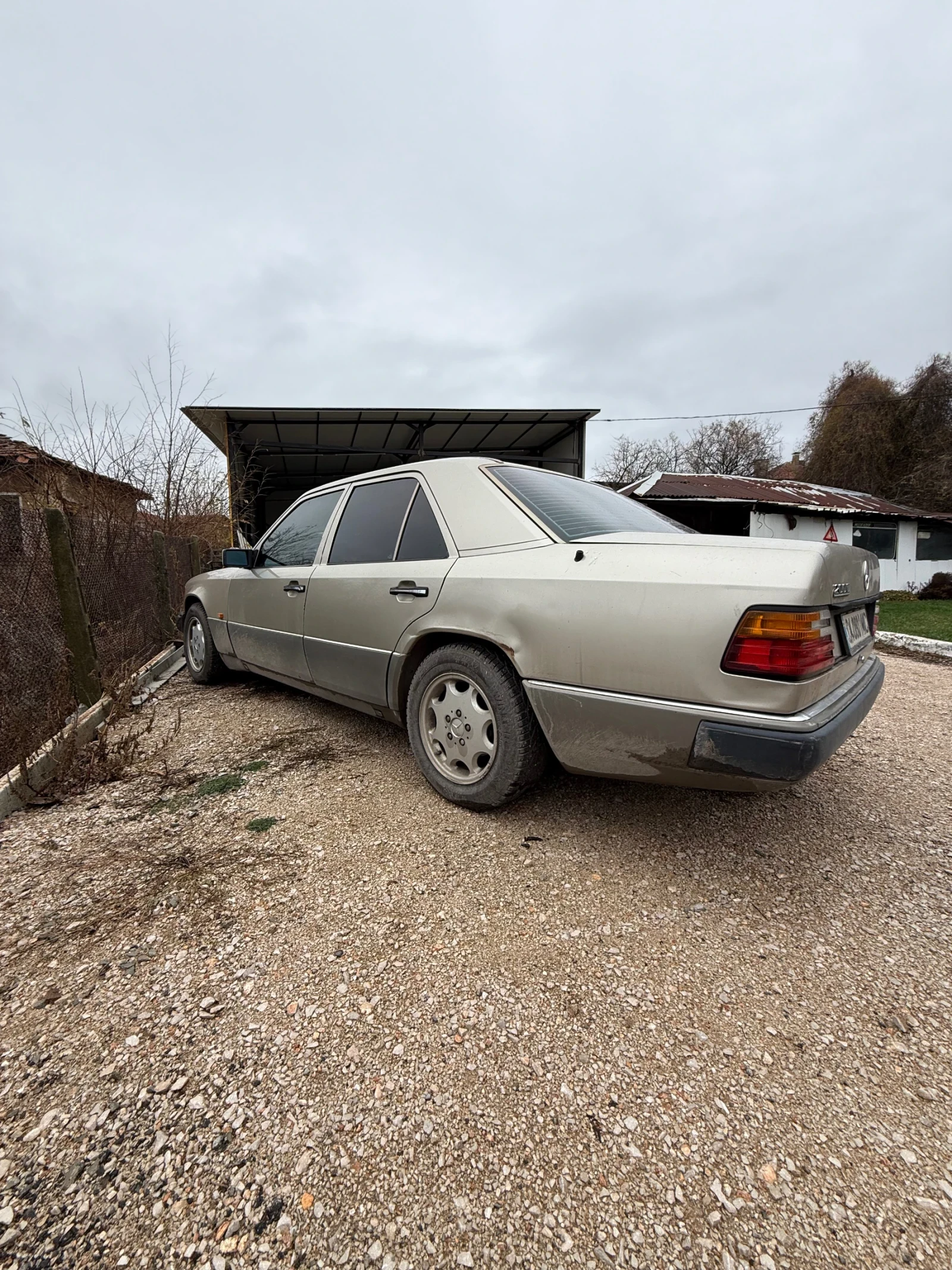 Mercedes-Benz 124 200E | Mobile.bg � ����������� 16