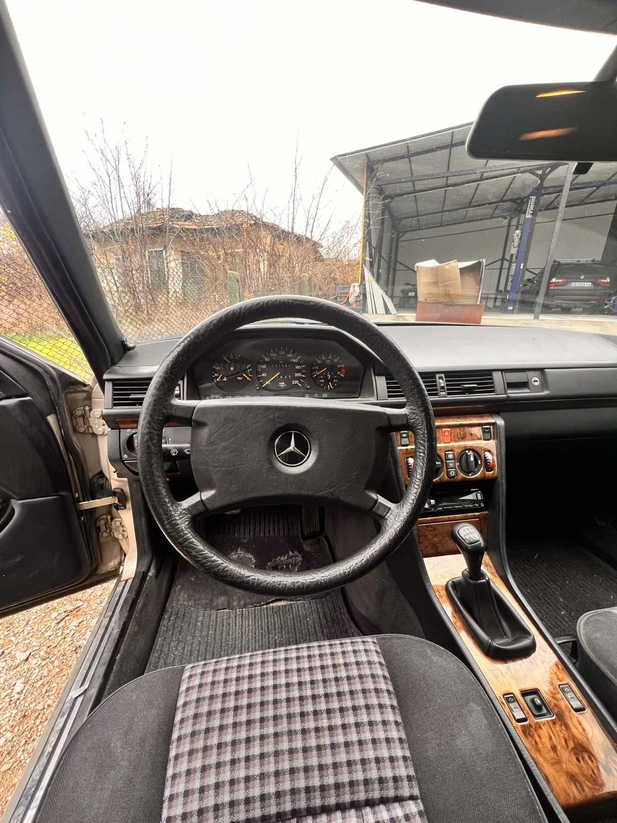 Mercedes-Benz 124 200E | Mobile.bg � ����������� 14