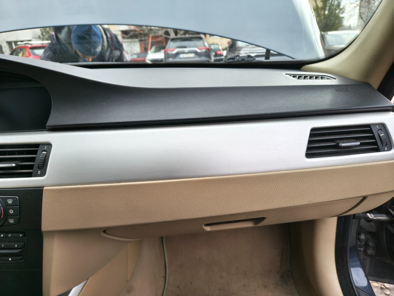 BMW 320 Е 90 - изображение 8