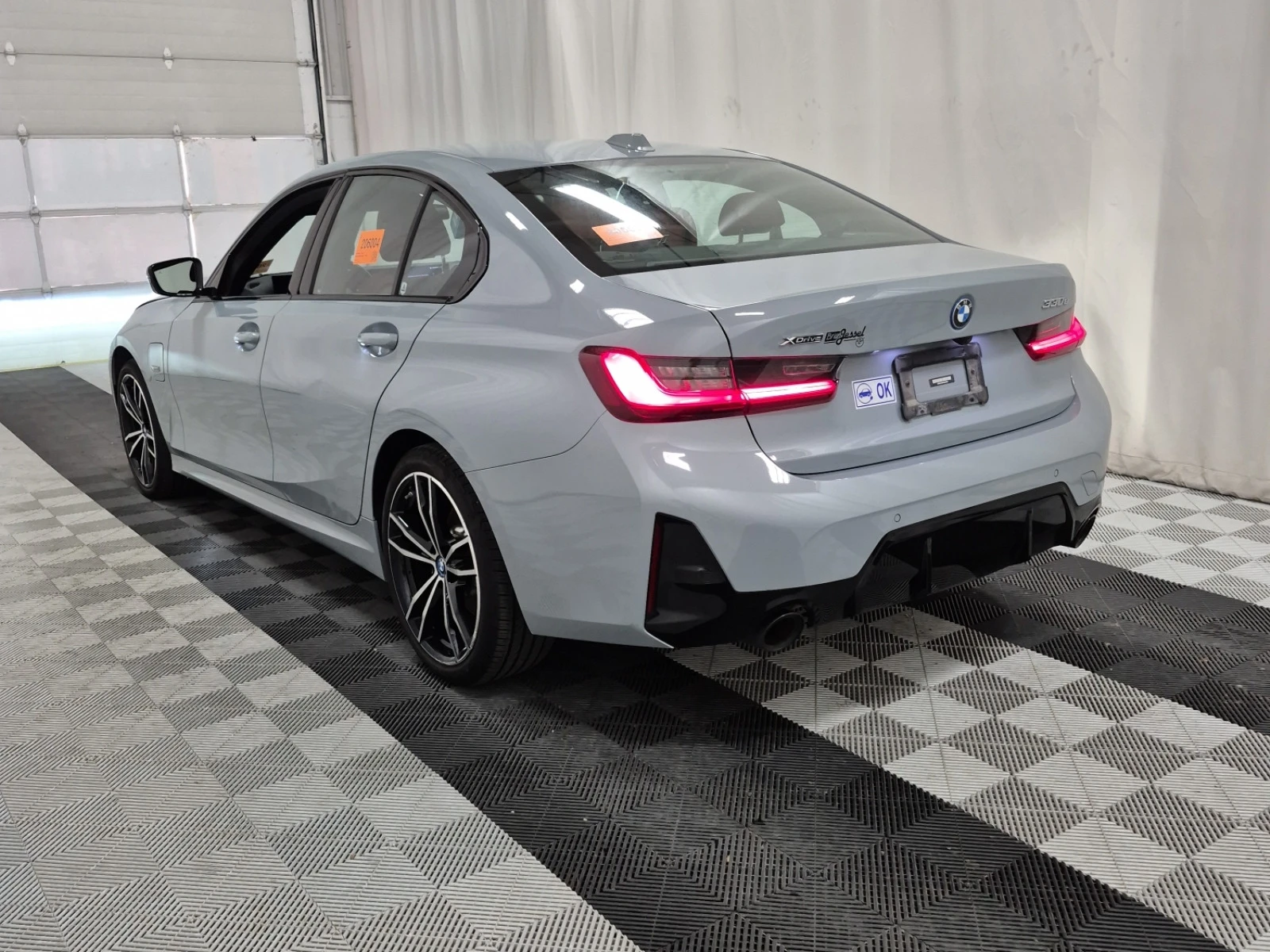 BMW 330 HYBRID * * CARFAX * * АВТО КРЕДИТ * * , снимка 4 - Автомобили и джипове - 53759295