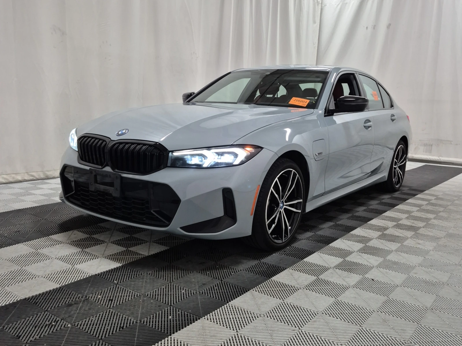 BMW 330 HYBRID * * CARFAX * * АВТО КРЕДИТ * * 