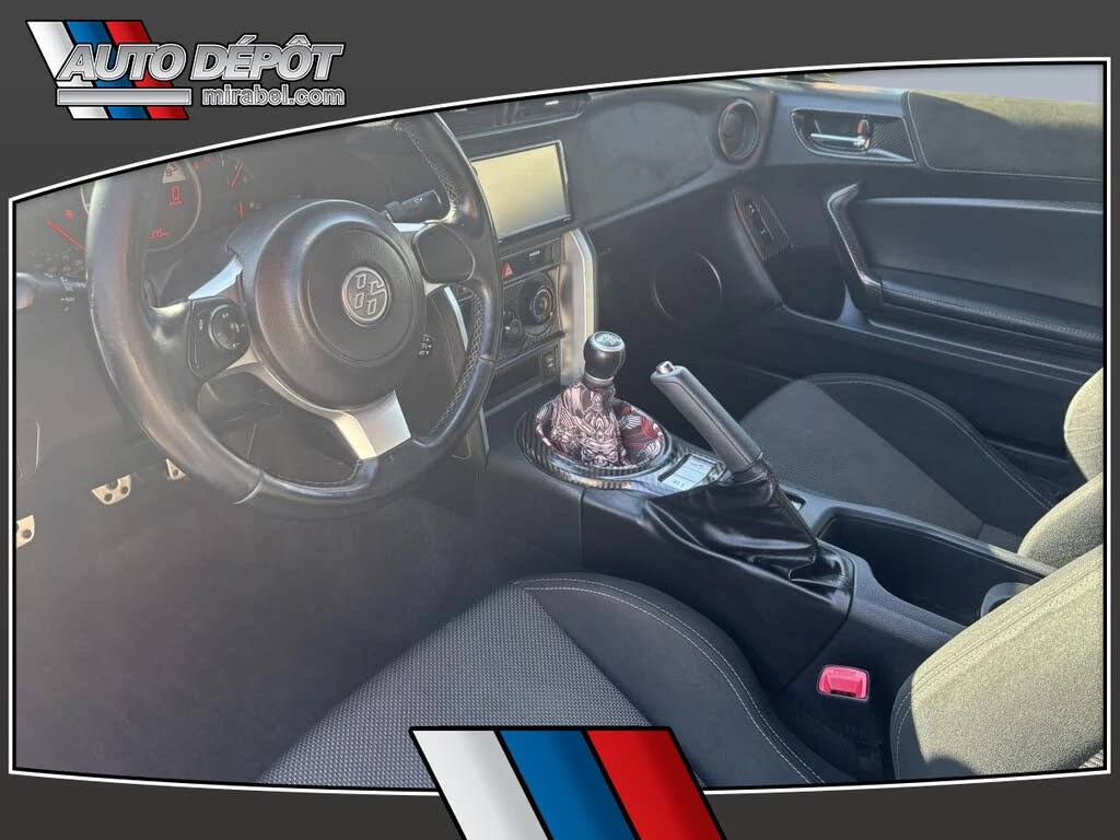 Toyota GR86 860* SPECIAL EDITION* АвтоКредит* (ЦЕНА ДО БГ), снимка 5 - Автомобили и джипове - 54068256