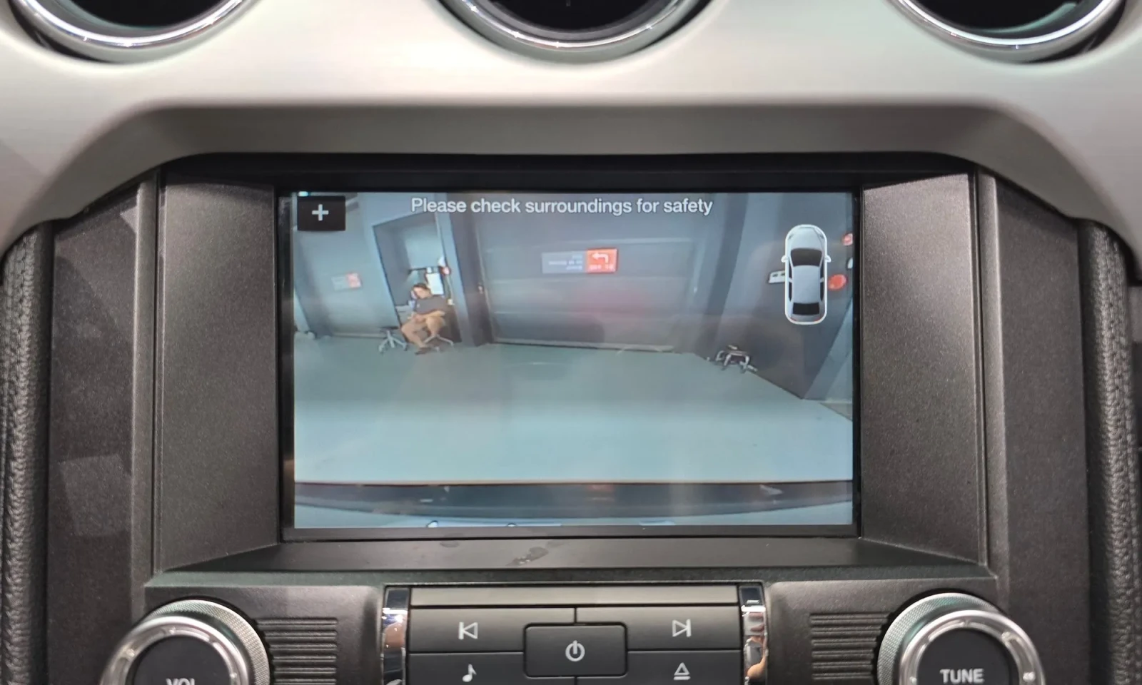 Ford Mustang 5.0 | ОБДУХ | ПОДГРЕВИ | ЕЛ СЕДАЛКИ | BLINDSPOT AS, снимка 14 - Автомобили и джипове - 54123381