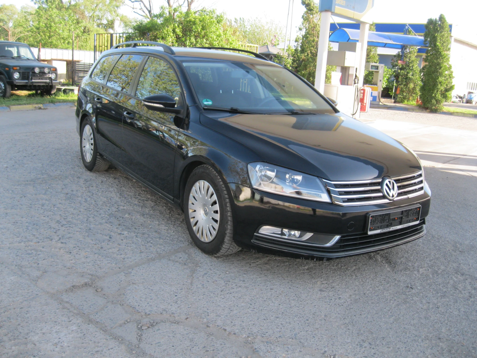 VW Passat, снимка 5 - Автомобили и джипове - 54321534