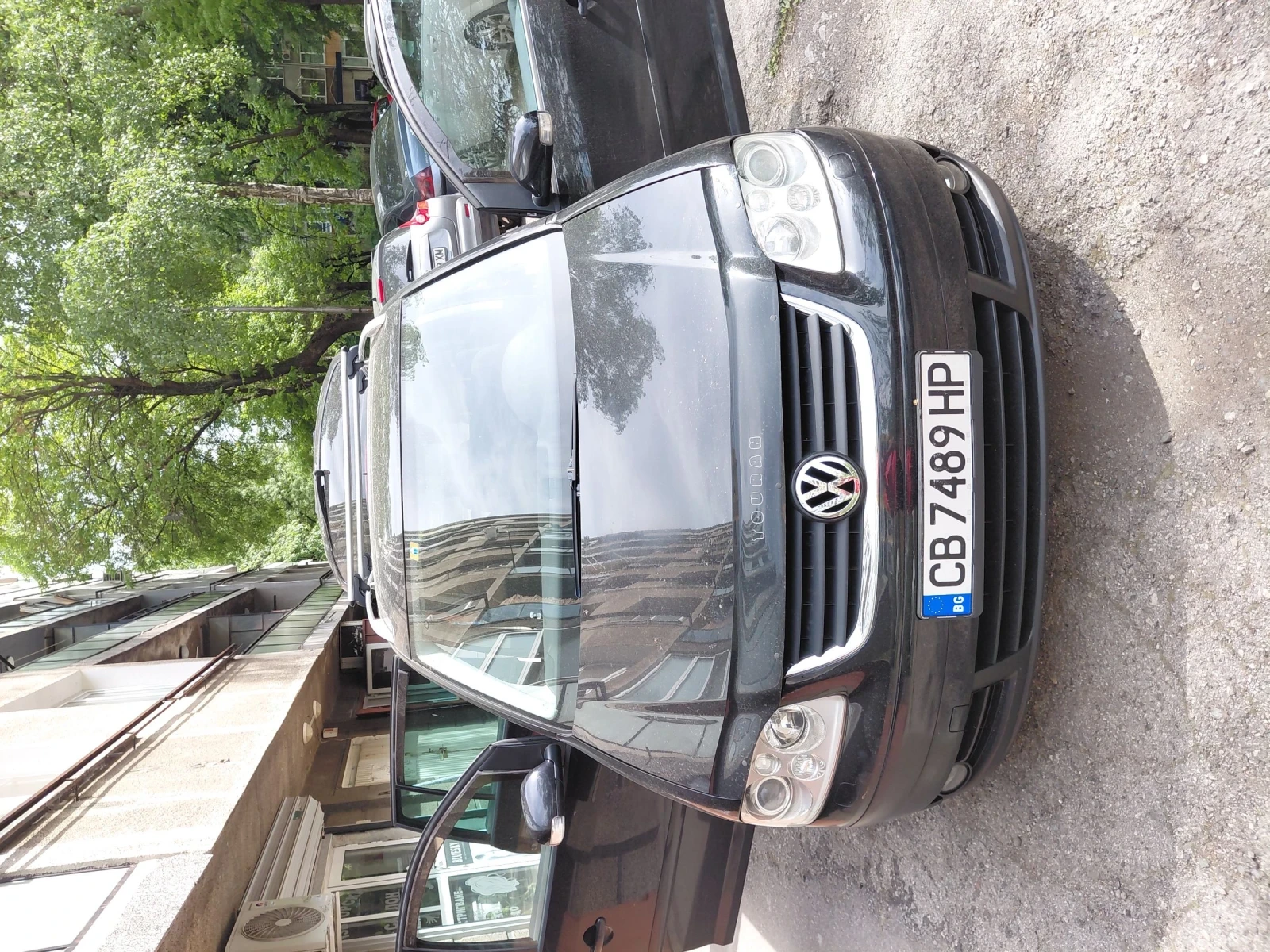 VW Touran, снимка 2 - Автомобили и джипове - 54495902