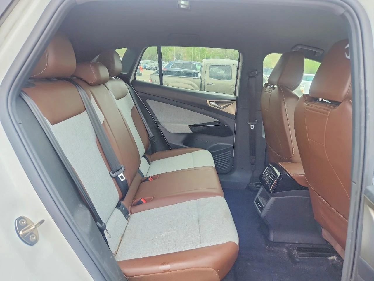 VW ID.4 PRO* AWD* ПОДГРЕВ* КАМЕРА* НАВИ* KEYLESS* , снимка 11 - Автомобили и джипове - 55612930