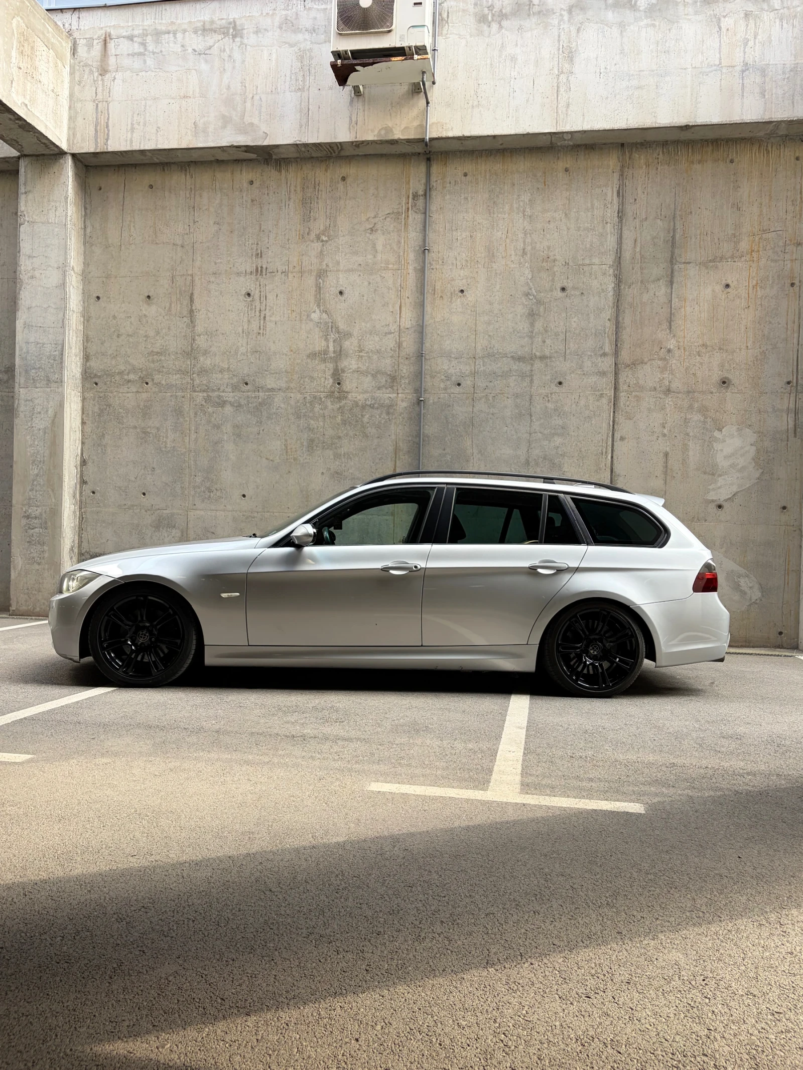 BMW 330, снимка 13 - Автомобили и джипове - 55656314