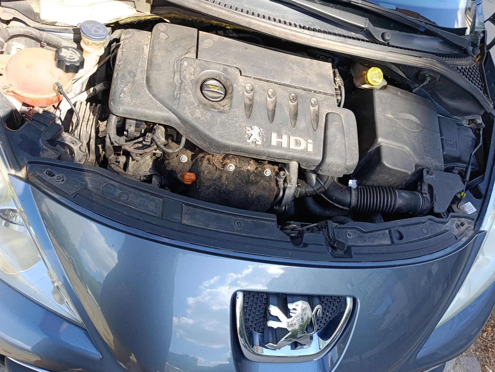 Peugeot 207, снимка 8 - Автомобили и джипове - 55975939