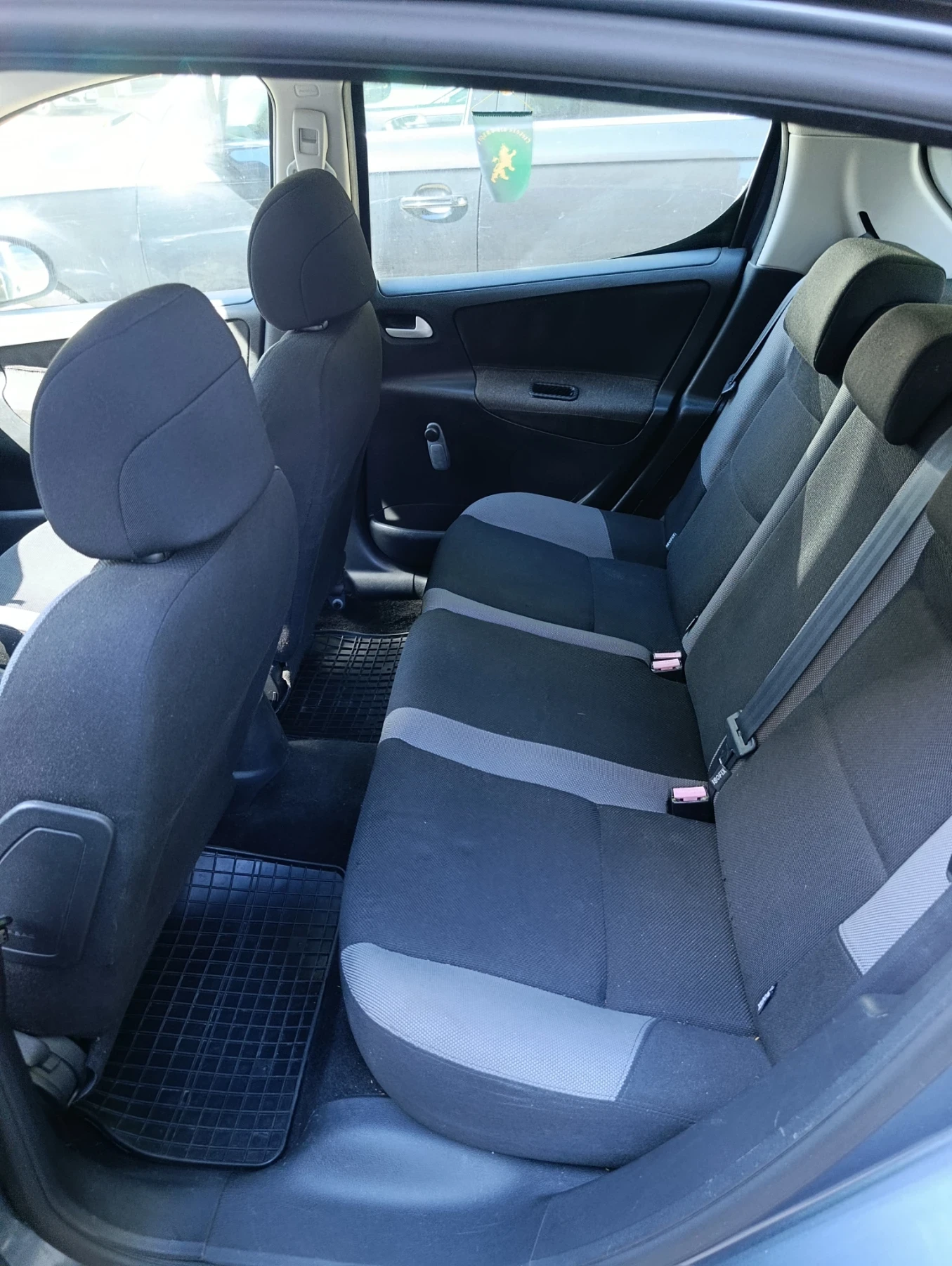 Peugeot 207, снимка 5 - Автомобили и джипове - 55975939