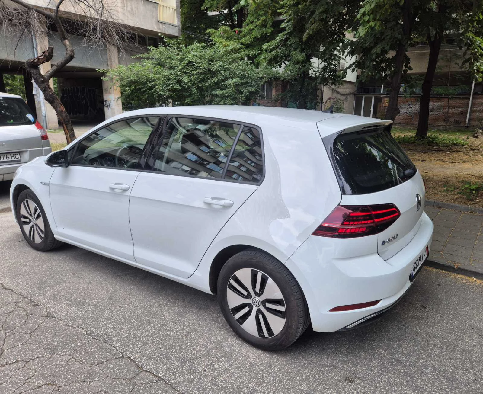 VW Golf 36kW Digital Luxury