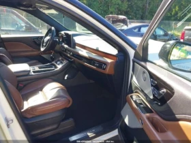 Lincoln Aviator RESERVE AWD - 39500 лв. - 19082900 11