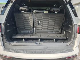 Toyota Sequoia i-FORCE MAX Full Hybrid 4WD ECT-i - 86900 € / 169961.63 лв. - 23259035 12