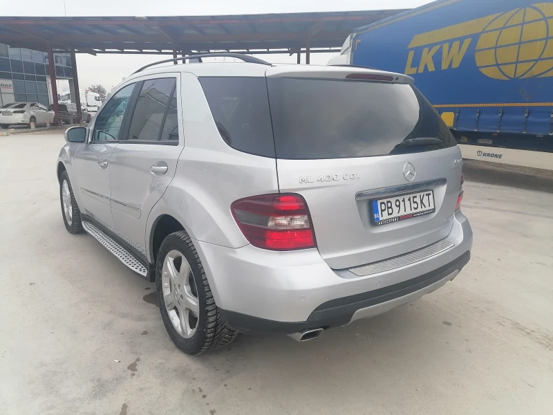 Mercedes-Benz ML 420, снимка 4 - Автомобили и джипове - 48612240