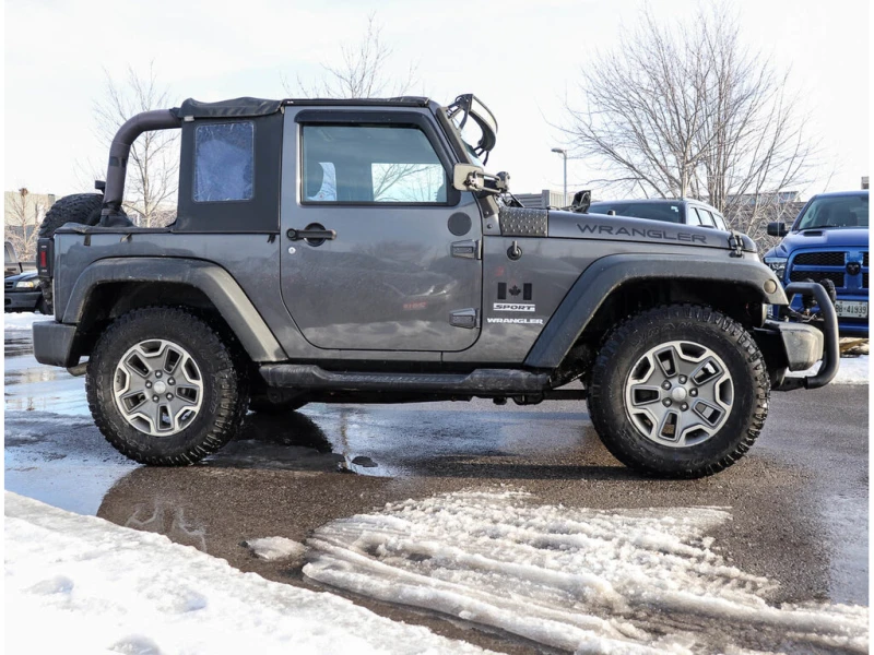 Jeep Wrangler SPORT* Fog Lights* Anti-Lock Brakes* , снимка 3 - Автомобили и джипове - 53126631